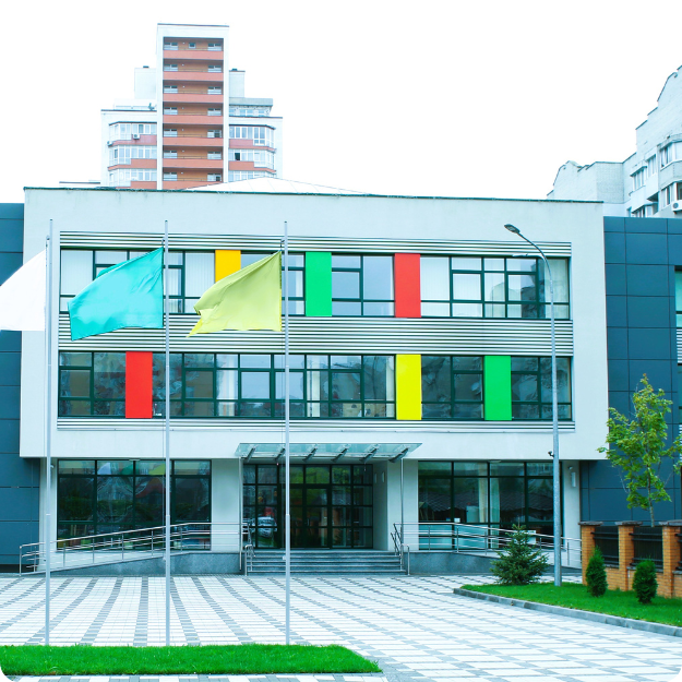 managed lift emergency communication services for the education sector image