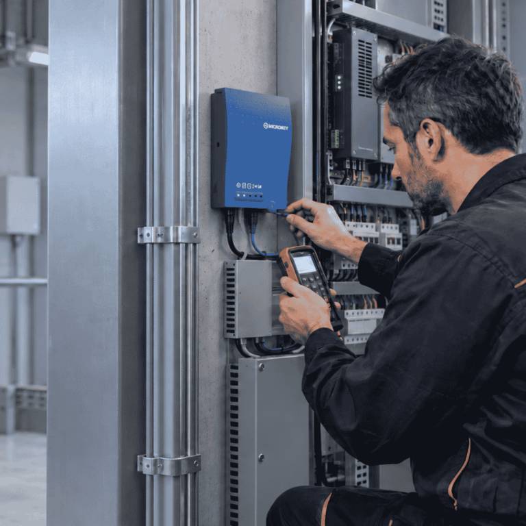 Teléfono de emergencia para ascensores: 7 problemas habituales 4 Telefono de emergencia para ascensores 7 problemas habituales 3